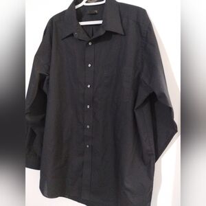 Elegant Black Men's Button Down Shirt
